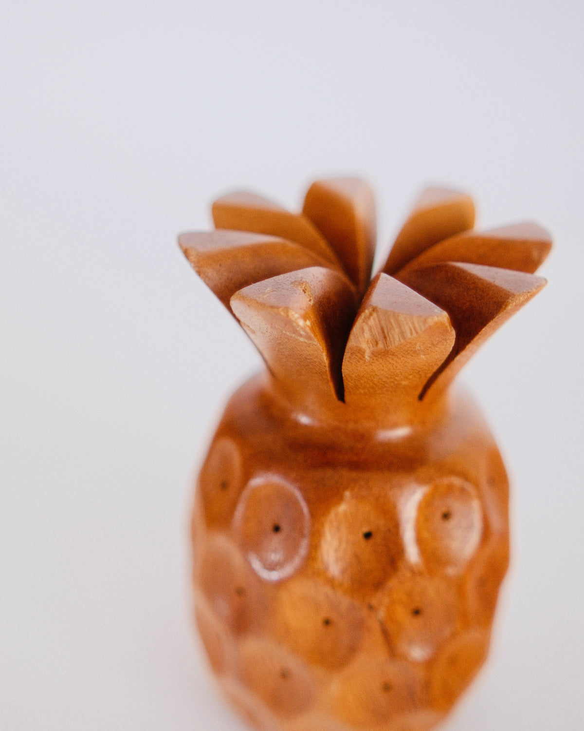 Mid-Century Hand-Carved Monkeypod Pineapple Appetizer Stand | Toothpick Caddy